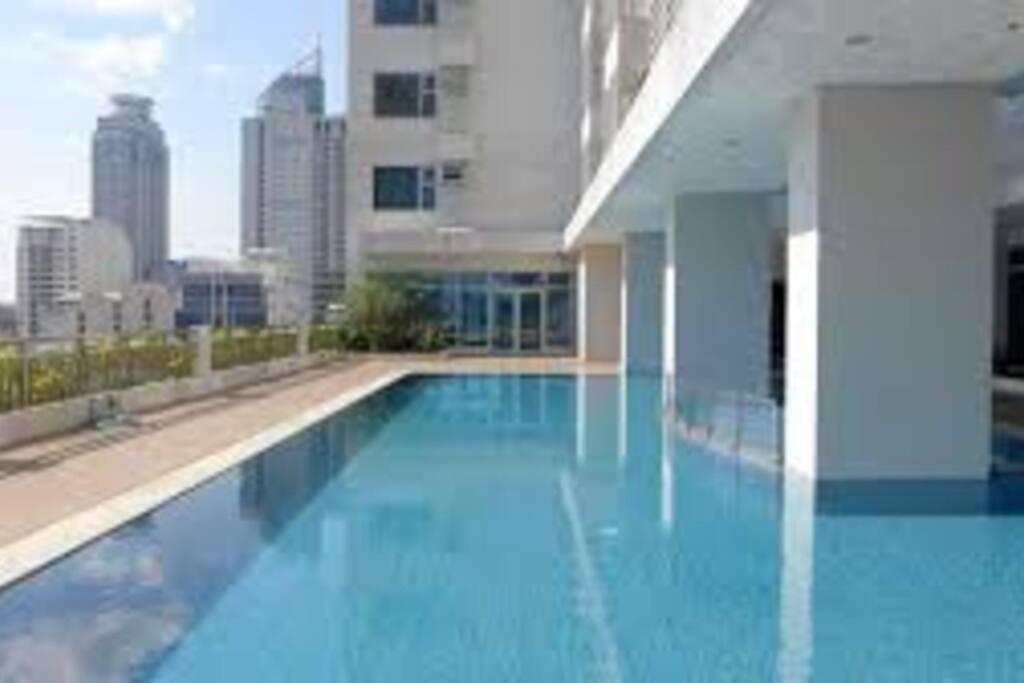 Staycation In Manila Luaran gambar